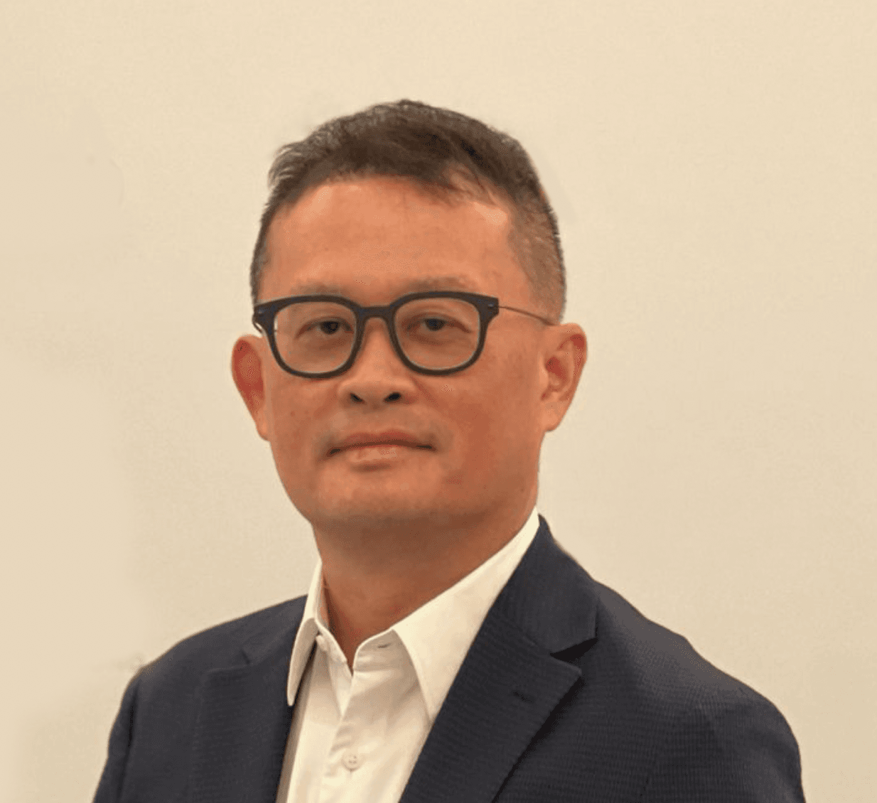 Simon Lee LEDprofessional