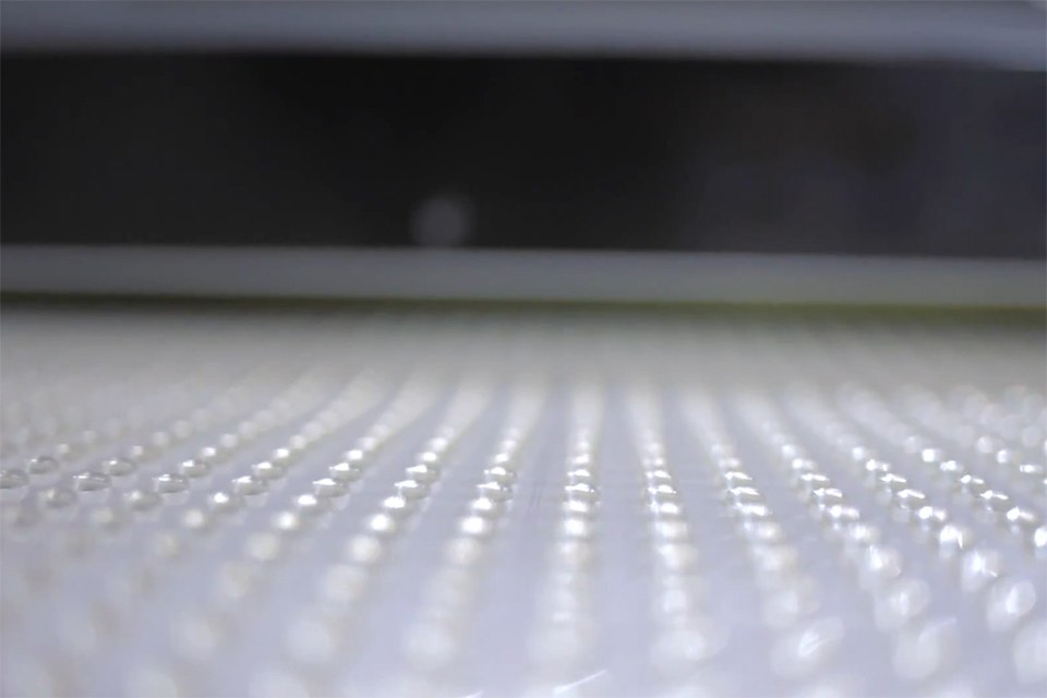 With the new manufacturing facility, LUXeXceL will be prepared for mass production of Printoptical® products
