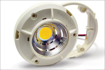 The Helieon™ LED light module comes as plug-and-play solution.