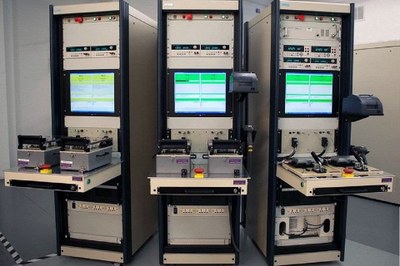 ASE's test system can be used to test LED luminaries with up to 300 VRMS (750VA maximum) or 425 VDC (575 W maximum)