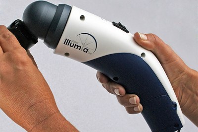 Labsphere's illumia lite is a sphere-based flux and colour measurements handheld unit