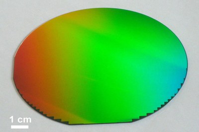 Photonic crystal pattern on a 4-inch wafer fabricated with PHABLE technology using a photomask made by DNP