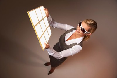 LEDON OLED's new Module consists of nine OLED elements (provided by LG Chem) combined with an optimized outcoupling structure