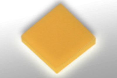 Lextar’s new White Chip technology involves a substrate-free flip chip and phosphor molding process