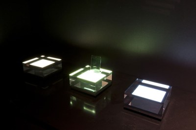 Verbatim's OLEDs showing different whites