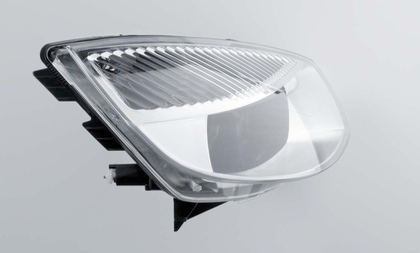 WACKER, the Munich-based chemical company, will showcase the highly transparent LUMISIL® LR 7600 silicone rubber at the K 2013 tradeshow for plastics and rubber. The product was specifically designed for the manufacture of optical lenses, coupling and light-guiding elements. (Photo: Wacker Chemie AG)