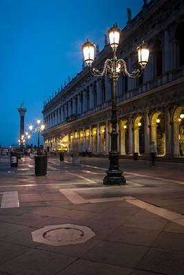 Piazza San Marco showing lit luminaires