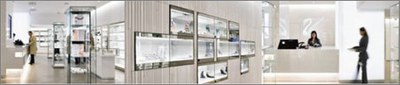 LED display cabinet moduls, developed by Ledon for new Swarowski boutiques.