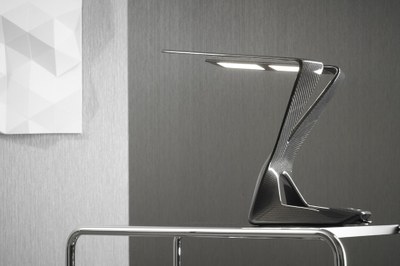 First product ‘Victory’ desk lamp first to combine OLED light and space-age carbon base as unique light-art masterpiece