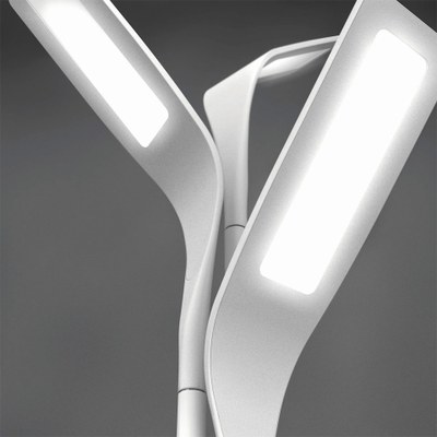 Philips presents O’Leaf Luminaire, a high end yet affordable OLED design luminaire