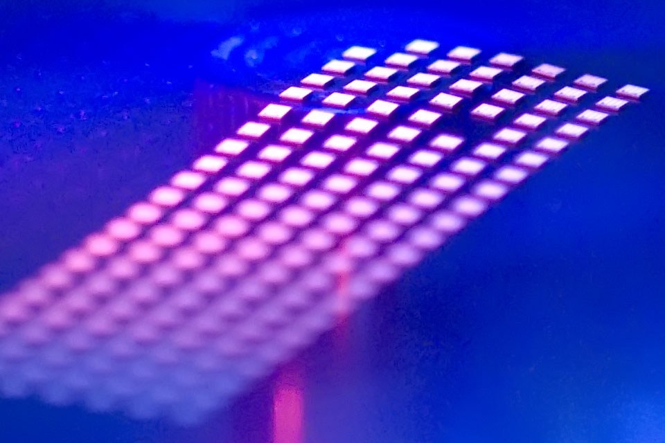 New Chip Scale ReadyMount™ EC LED Series from SemiLEDs — LED