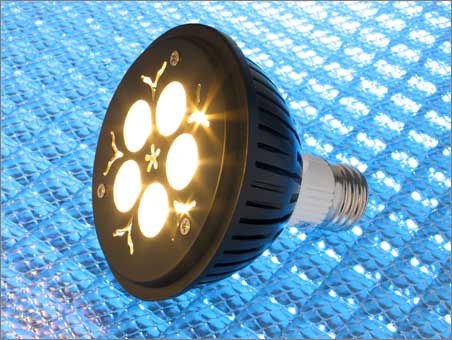 LED High-Power PAR30 Narrow-Beam Bulb Uses Only 9.5 Watts — LED  professional - LED Lighting Technology, Application Magazine